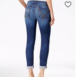 Kut from the Kloth Catherine boyfriend cuff jeans 4